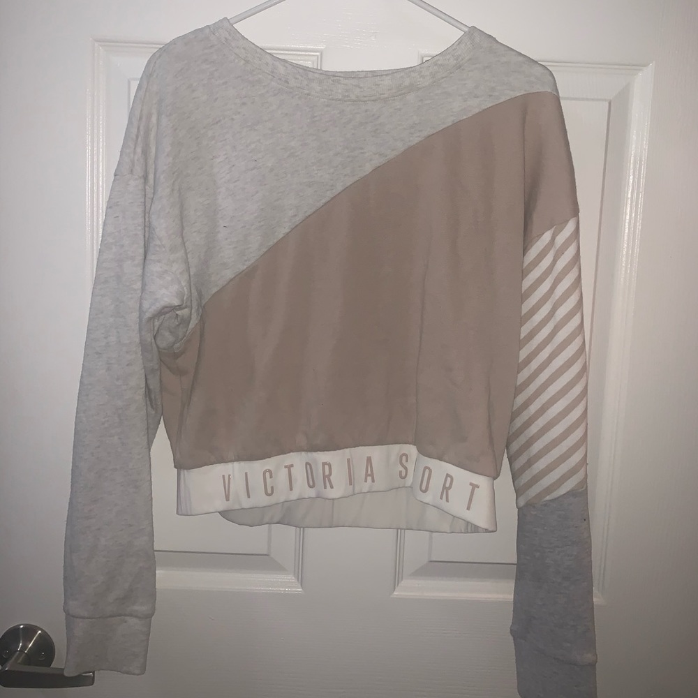 Victoria’s Sport Cropped Long Sleeve
